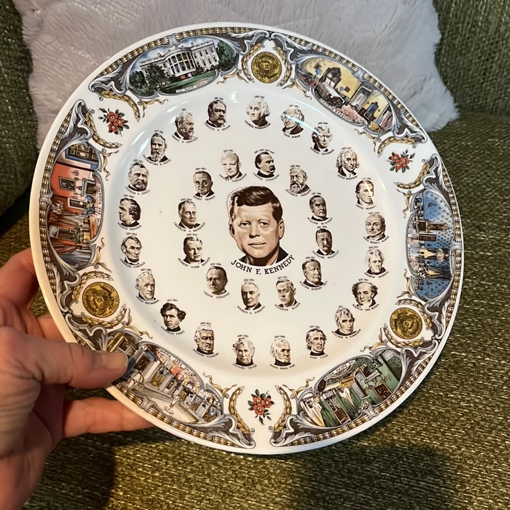 COLLECTIBLE JOHN F. KENNEDY PLATE President of the United States Massachusetts